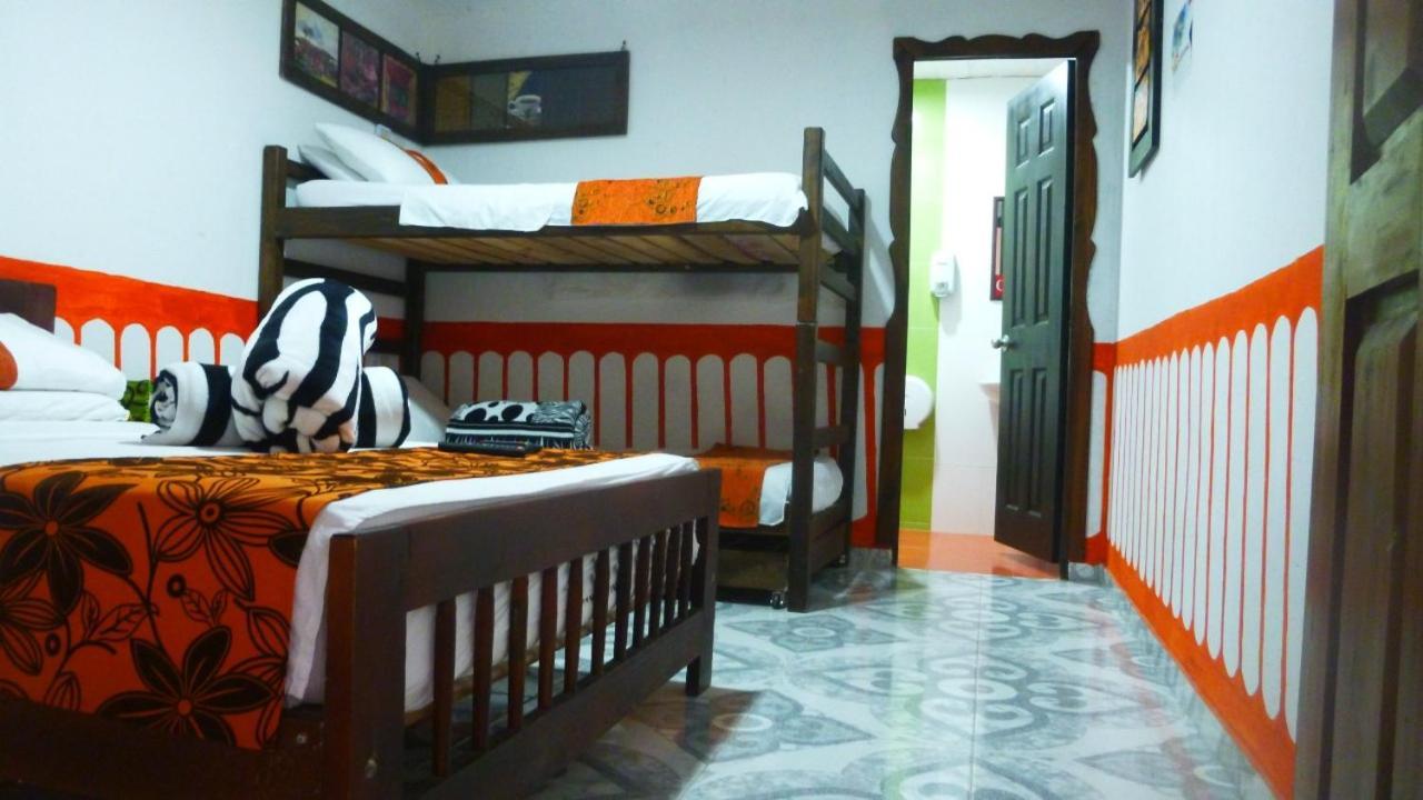 فندق Casa Turistica Art-Velez سالنتو المظهر الخارجي الصورة