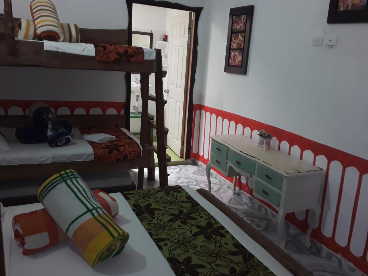 فندق Casa Turistica Art-Velez سالنتو المظهر الخارجي الصورة